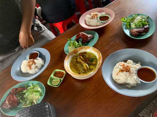 Warung Alya 9