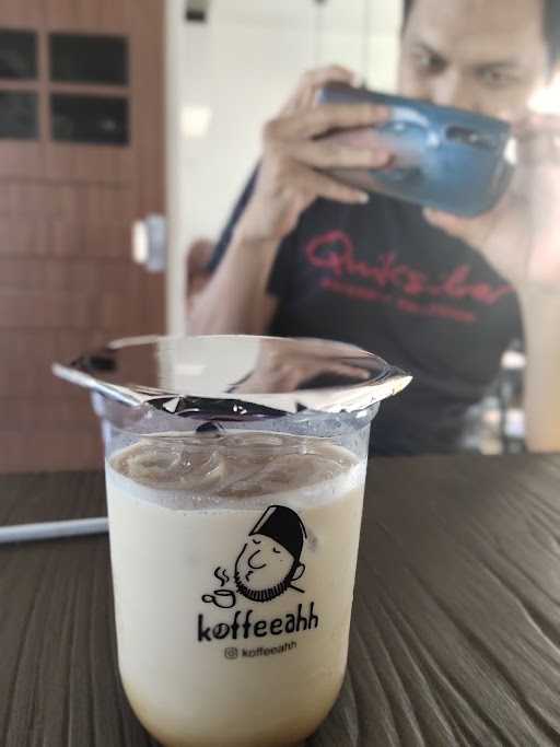 Kedai Kopi Koffeeahh 6