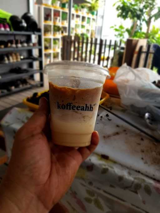 Kedai Kopi Koffeeahh 10