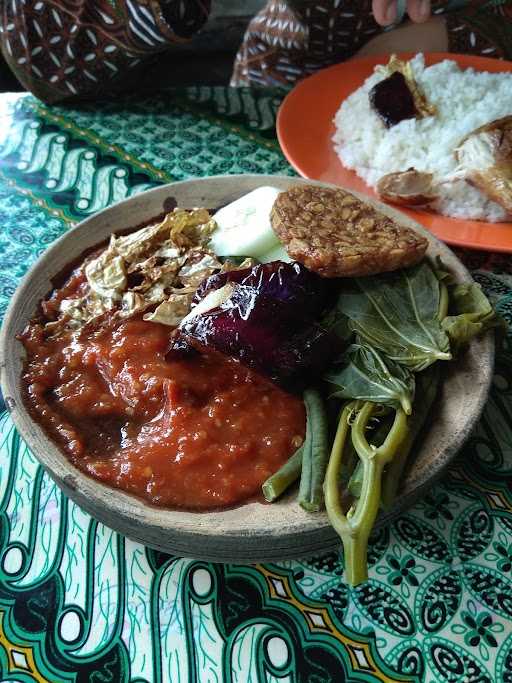 Warung Bahagia 9