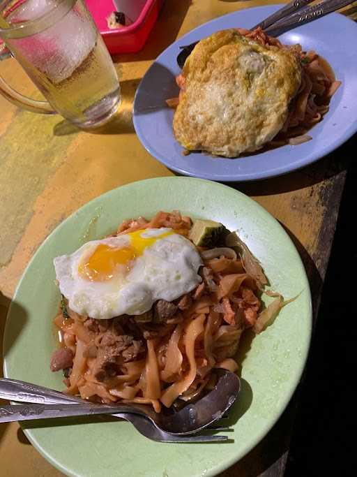 Warung Zaky Nasi Goreng 9