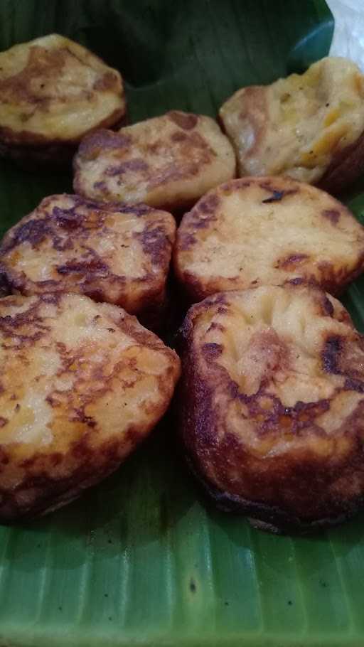 Roti Pisang Cemara 6