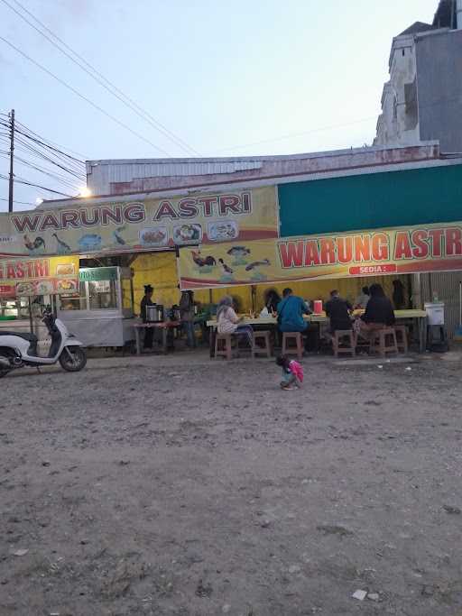 Warung Astri 6