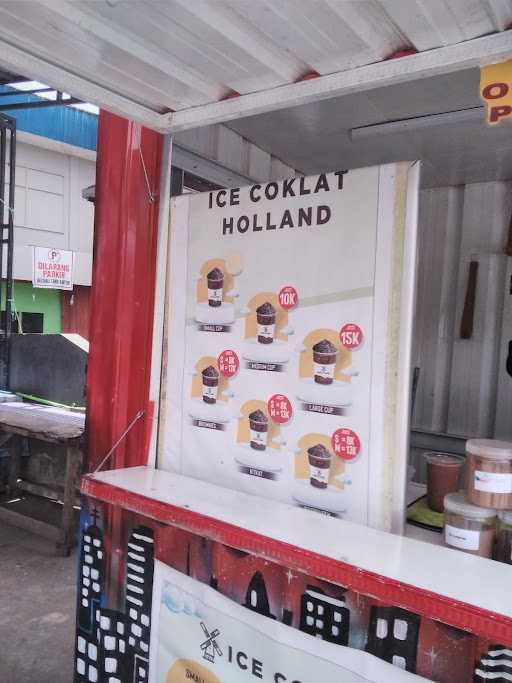 Cokelat Holland Adhyaksa 4