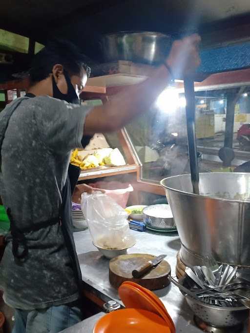 Depot Soto Ayam Lamongan Laras 1