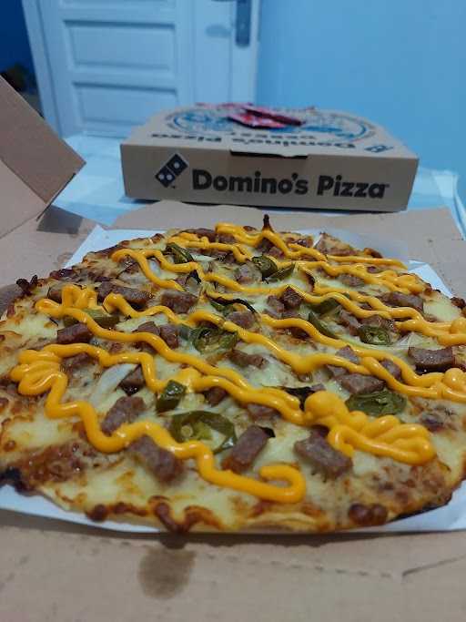 Domino'S Pizza 10