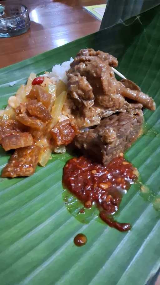 Gudeg Solo Bu Joko 9