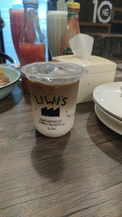 Liwi'S Bandarmasih Pizzeria 2