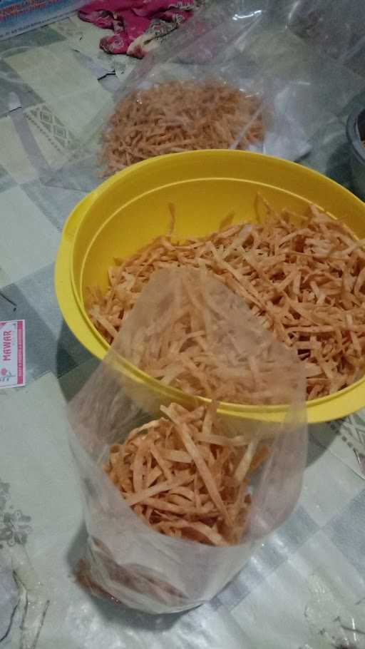 Rumah Produksi Stik Bawang Doa Ibu 4