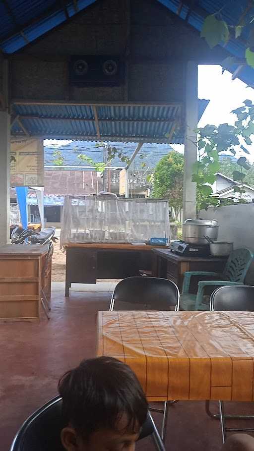 Warung Aulia 10