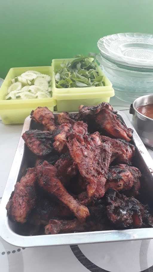 Warung Nabila Ayam Goreng Presto 2