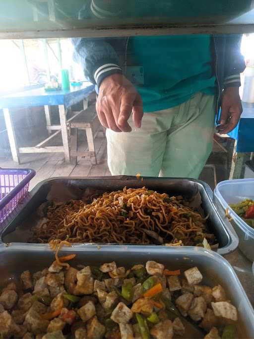 Warung Rawon & Soto Amang Iyus 8