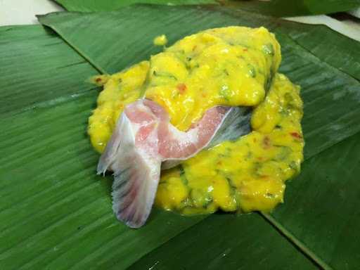 Warung Rawon & Soto Amang Iyus 10