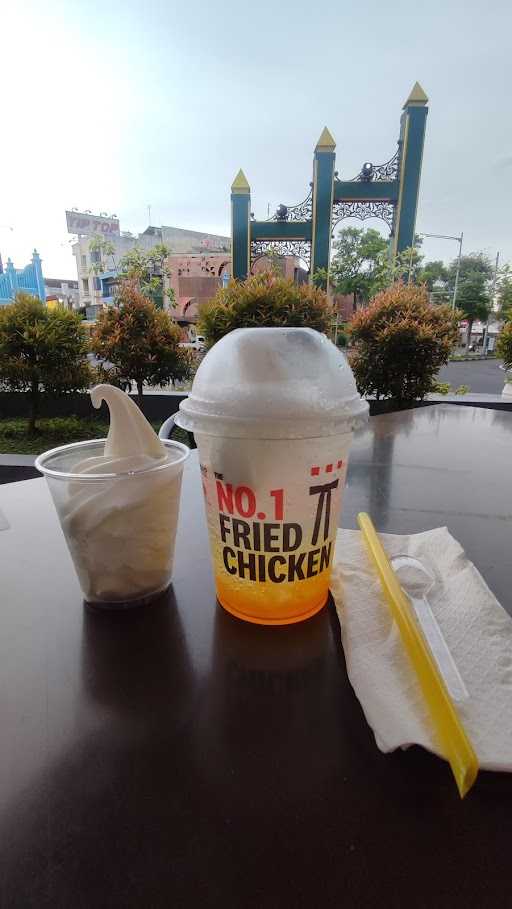 KFC - Slamet Riyadi Solo 3