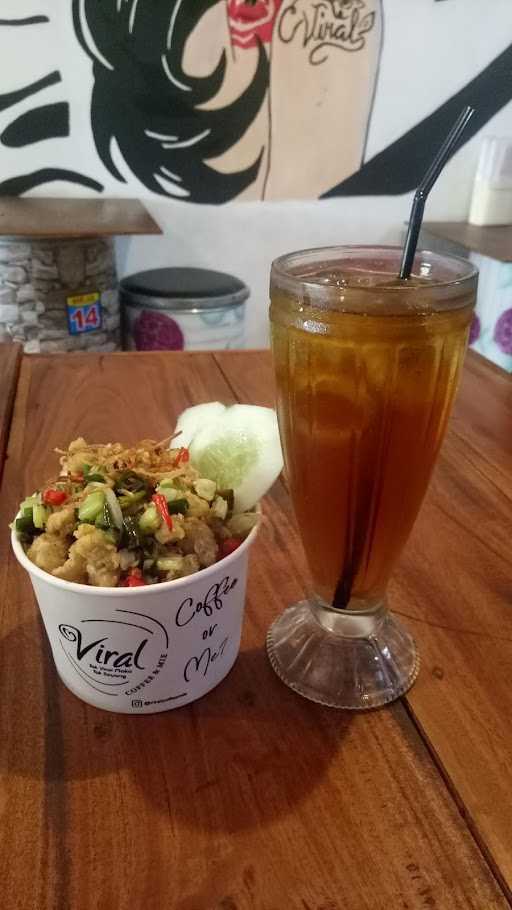 Viral Coffee & Mie 9