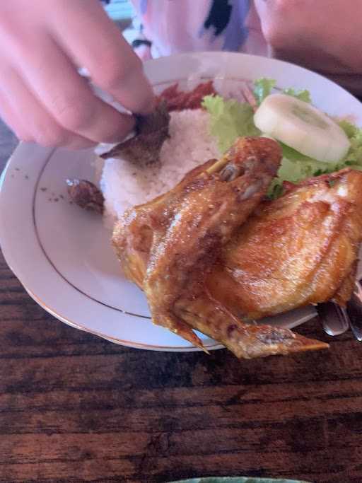 Ayam Goreng Tohjoyo Joglo 5