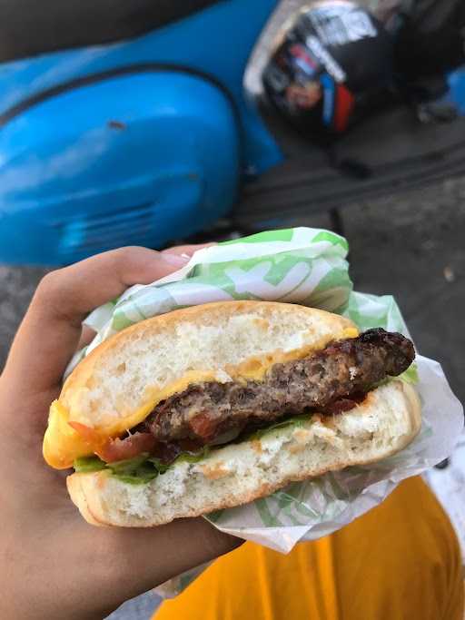 Burger Bangor Ngemplak 7