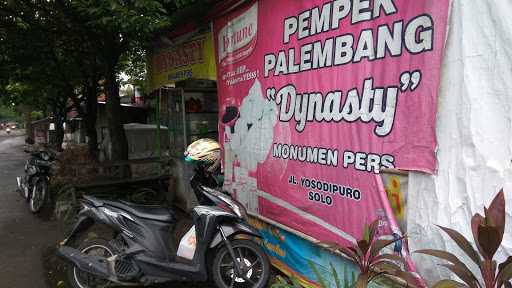 Dinasty Palembang Pempek 7