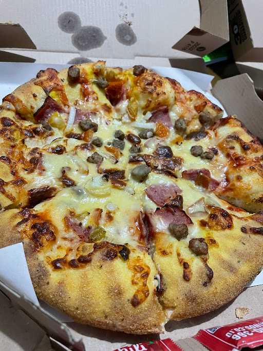 Domino'S Pizza 10