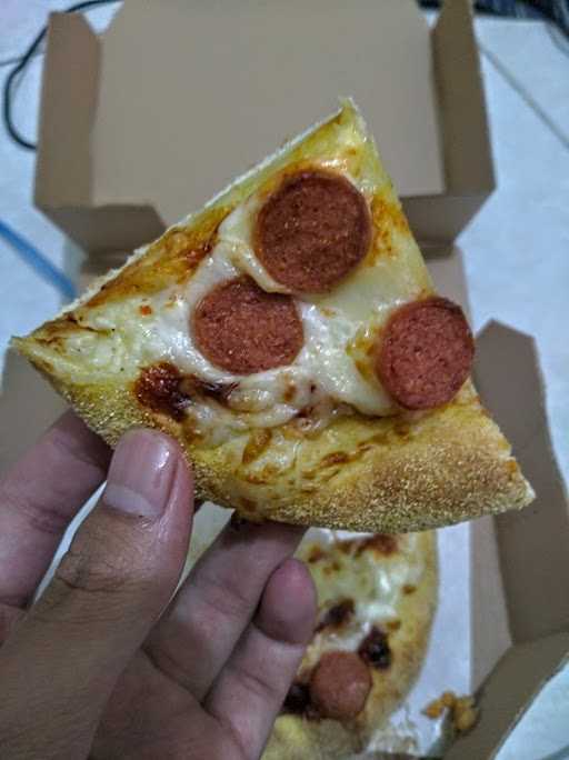 Domino'S Pizza 8