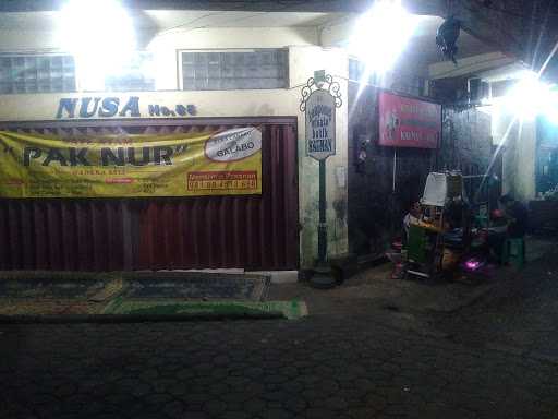 Sate Ayam Pak Nur Nonongan 4