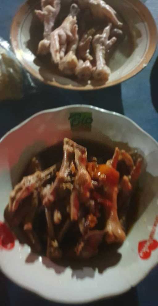 Warung Gudeg Ceker Bu Wiryo 9