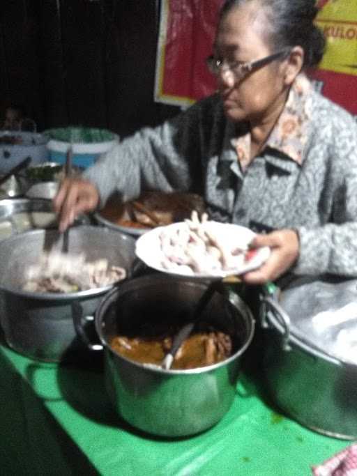 Warung Gudeg Ceker Bu Wiryo 4