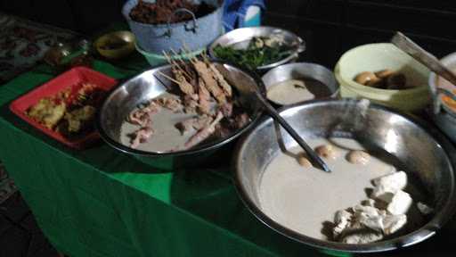 Warung Gudeg Ceker Bu Wiryo 5