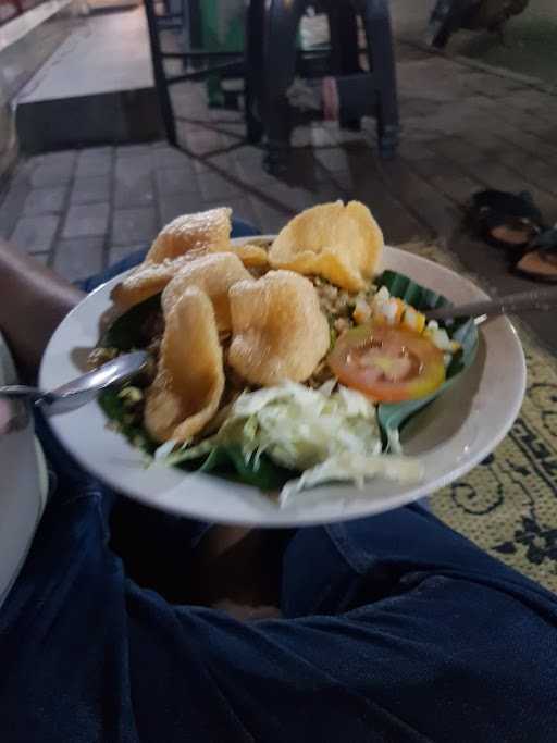 Warung Nasi Goreng Pak Anton 8