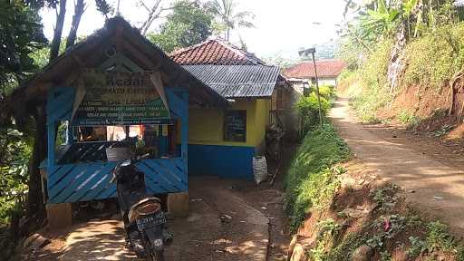 Warung Seuhah Bu Deti 8