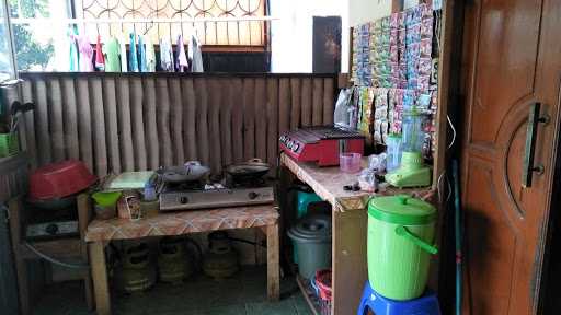 Kedai Seblak Teh Bohay 8