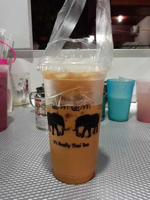 Thai Tea Bom Bom 1