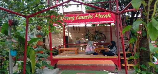 Waroeng Gazebo Merah 7