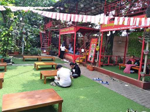 Waroeng Gazebo Merah 9