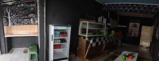 Warung Gudiel 8