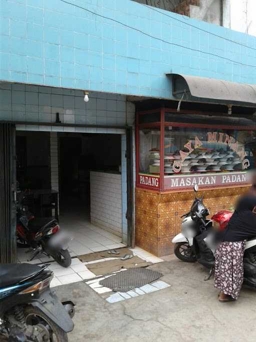 Rumah Makan Gaya Minang 1