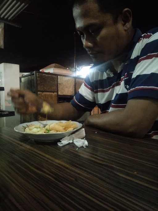 Warung Nasgor Mang Ikin 6