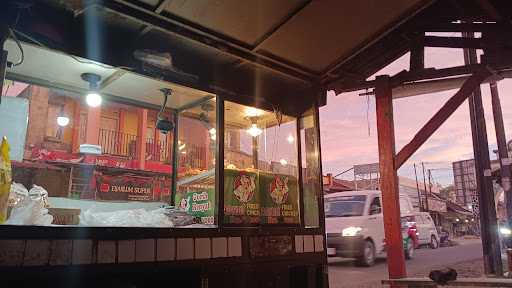 Fried Chicken Aghni Pasar Simpang 4