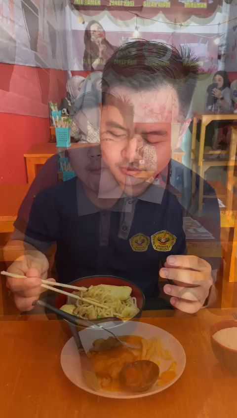 Putri Ramen 1