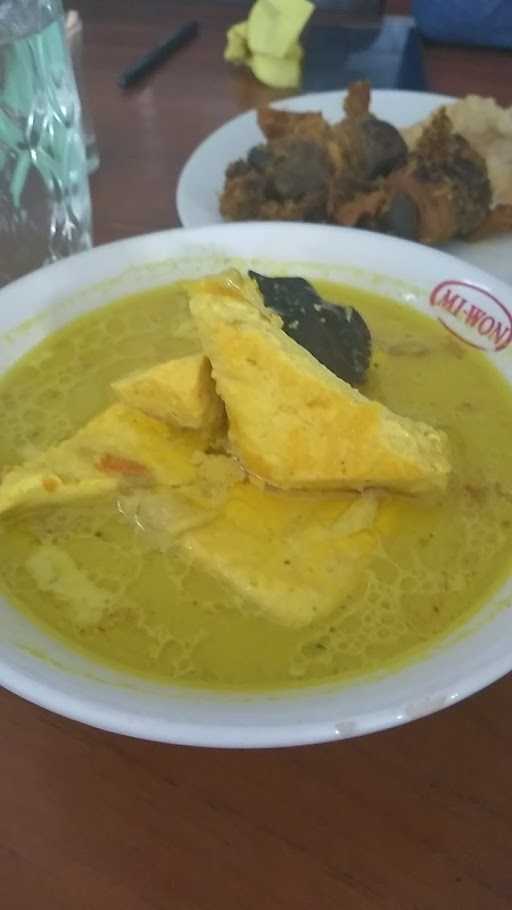 Warung Ayam Goreng 'Bu Tien' 4