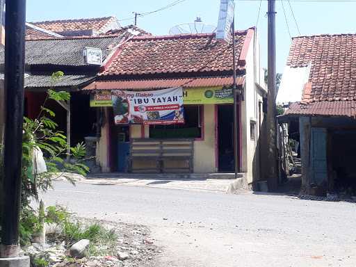 Warung Nasi Ibu Yayah Bangbayang 8