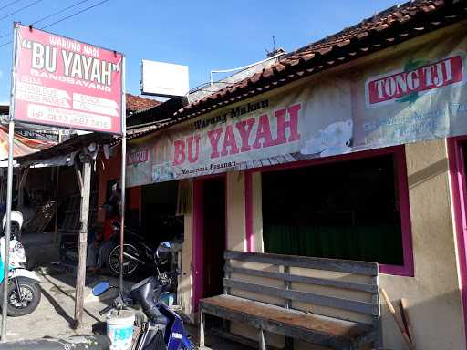 Warung Nasi Ibu Yayah Bangbayang 7