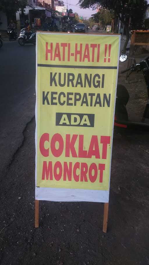 Comot Coklat Moncrot 7