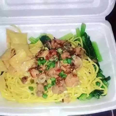 Mie Ayam & Bakso Idola 3