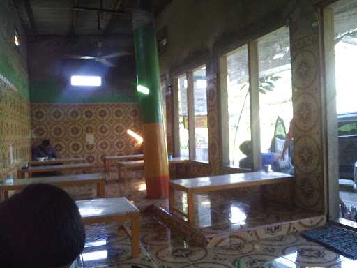 Warung Lesehan Cak Suky 4