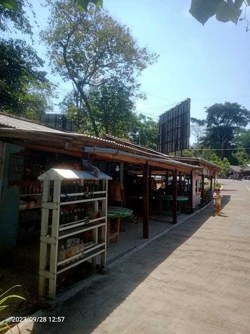 Warung Pak Nan Jls Balekambang 8