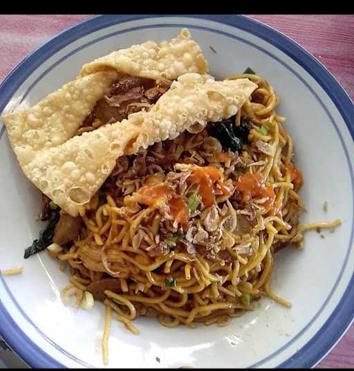 Bakso Mie Ayam Goreng Primadona 3