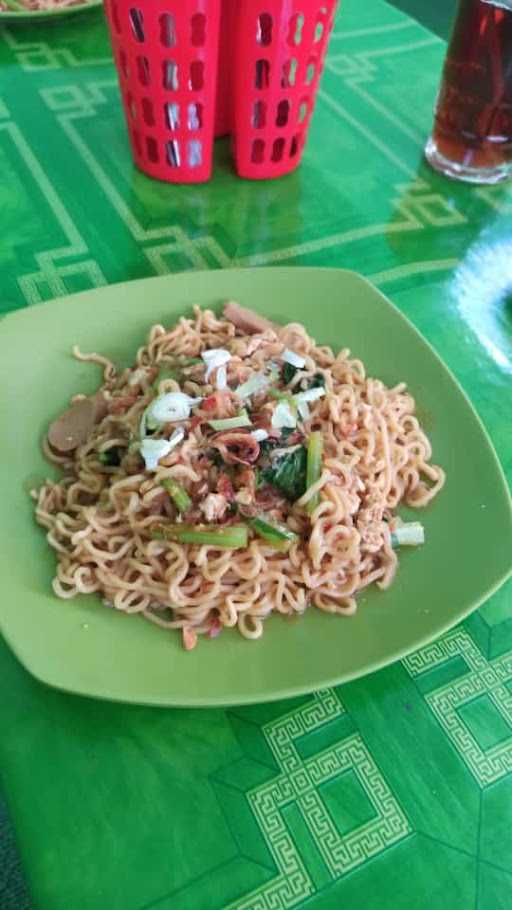 Warung Makan Buktik 3