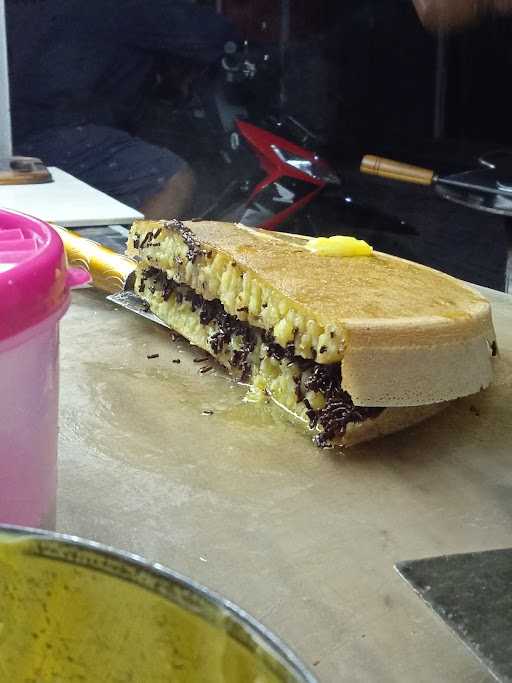 Martabak Manis Dan Telor Mas Budi 2