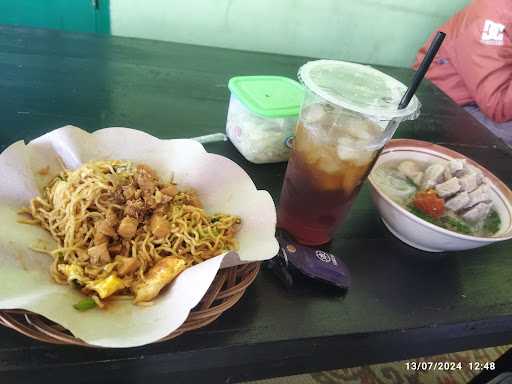 Mie Ayam & Bakso Ndeso 4